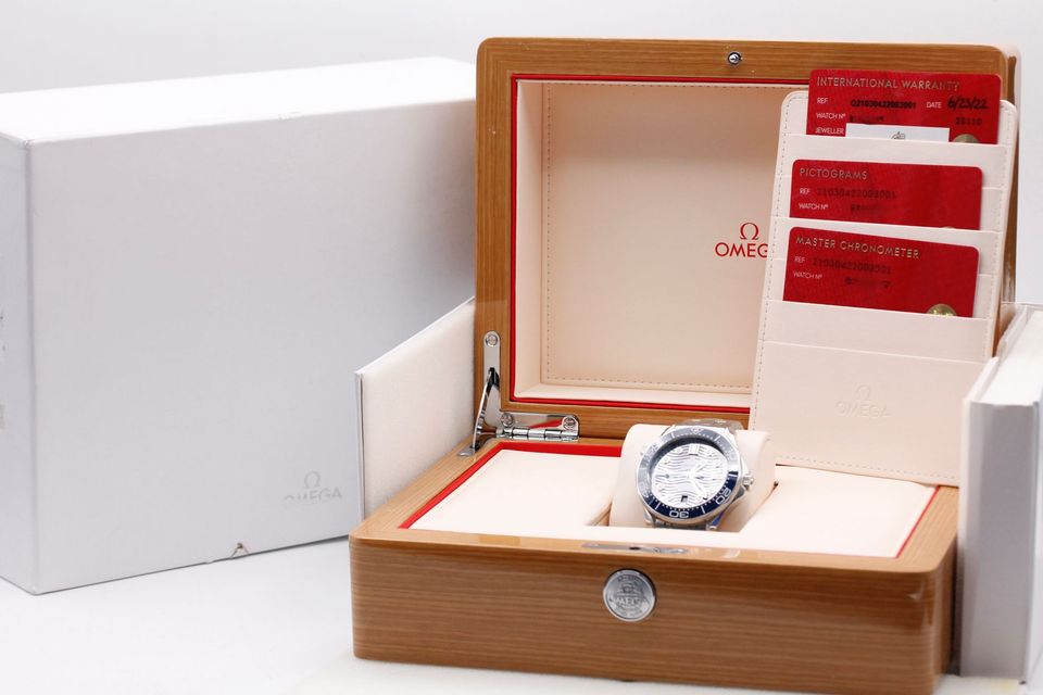 Omega Seamaster Diver 300m 210.30.42.20.03.001 Image 5